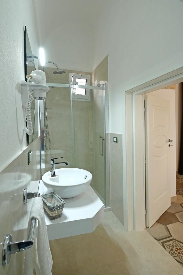 Charme B&B Dimora Quarta 레베라노 외부 사진